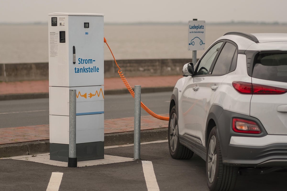 Démythifier la voiture électrique : vérités et idées reçues