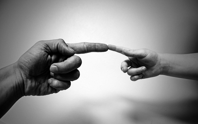 pension alimentaire pour enfant majeur en 2025 : est-il possible de la verser sans justificatif ?