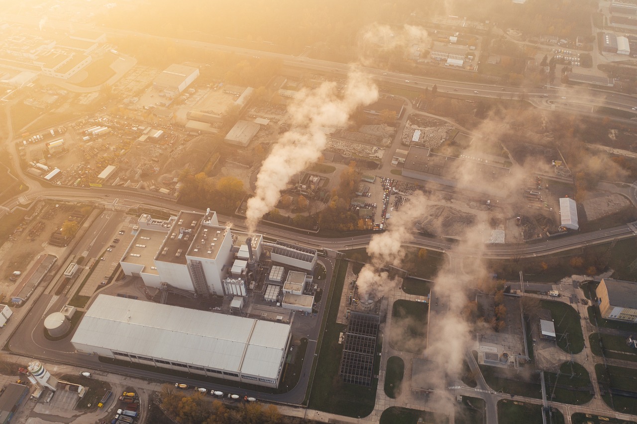 découvrez l'impact des émissions de carbone sur l'environnement et la santé. informez-vous sur les causes, les conséquences et les solutions pour réduire votre empreinte carbone et contribuer à un avenir durable.