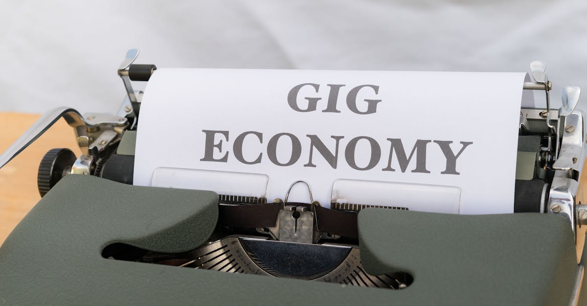 découvrez l'économie de partage, un modèle innovant qui favorise l'accès plutôt que la possession, et transforme notre manière de consommer grâce à des plateformes collaboratives. apprenez comment ce phénomène social redéfinit les échanges, optimise les ressources et encourage une consommation plus durable.