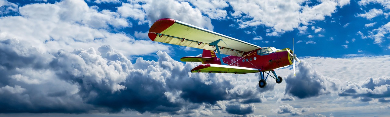 découvrez l'aviation durable : des solutions innovantes pour réduire l'impact environnemental des vols tout en préservant la performance et la sécurité. explorez les technologies vertes et les initiatives qui façonnent l'avenir du transport aérien.