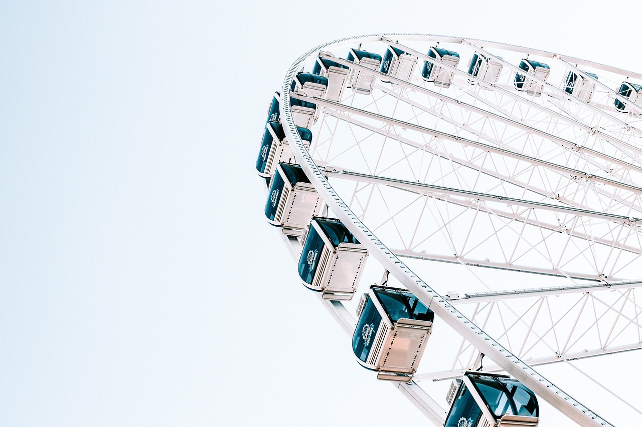 découvrez le concept d'économie circulaire : une approche innovante pour réduire les déchets, optimiser la gestion des ressources et promouvoir un développement durable. apprenez comment adopter des pratiques responsables et circulaires au quotidien.