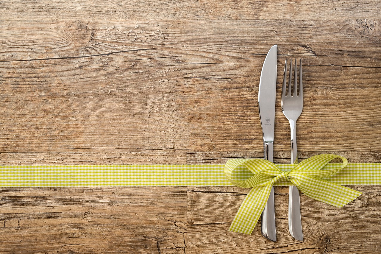 offrez le cadeau parfait avec nos cartes cadeaux ! faciles à utiliser, personnalisables et valables sur une large sélection de produits ou services. faites plaisir à vos proches en quelques clics.