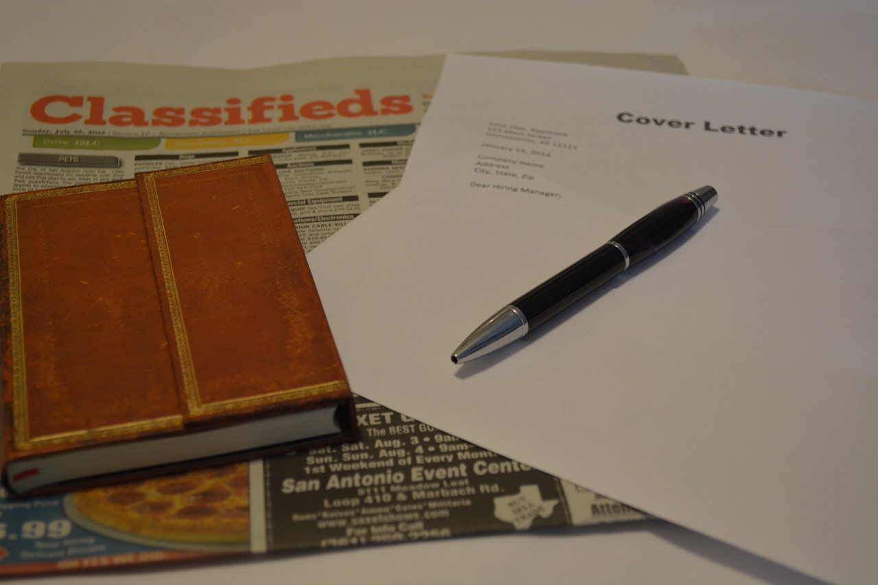 découvrez comment rédiger une cover letter (lettre de motivation) efficace, avec des conseils pratiques et des exemples pour valoriser votre candidature et attirer l'attention des recruteurs.